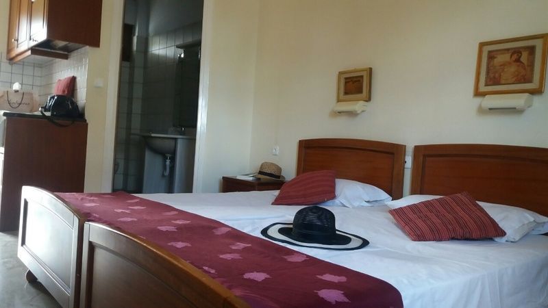 Elpida Aparthotel ゴウヴァイ エクステリア 写真