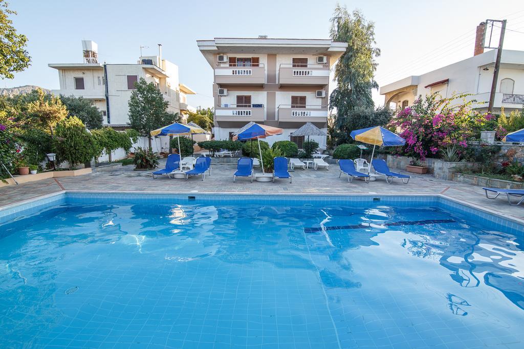 Elpida Aparthotel ゴウヴァイ エクステリア 写真