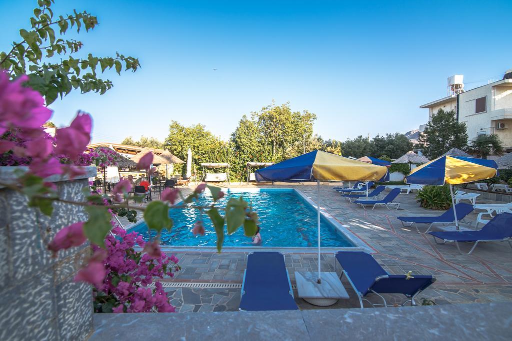 Elpida Aparthotel ゴウヴァイ エクステリア 写真