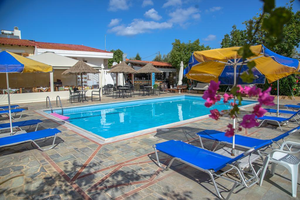 Elpida Aparthotel ゴウヴァイ エクステリア 写真