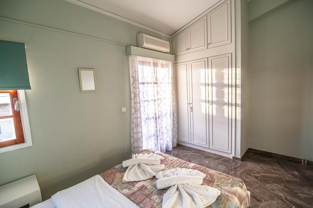 Elpida Aparthotel ゴウヴァイ エクステリア 写真