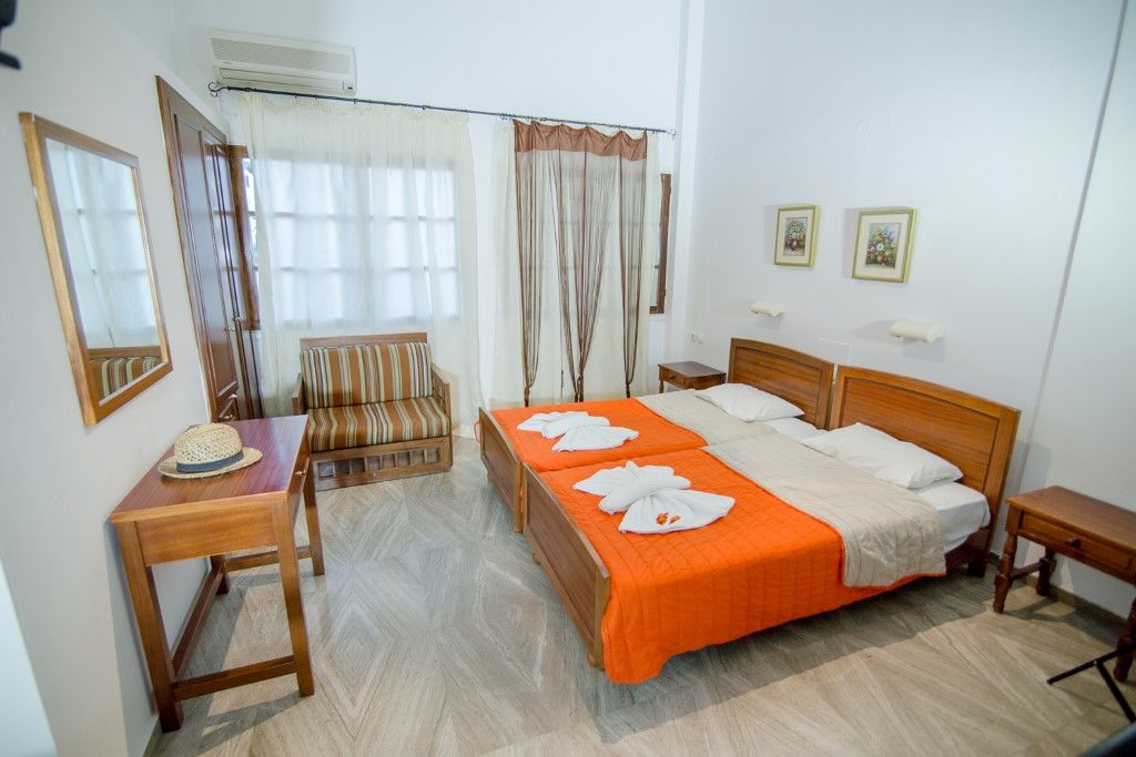 Elpida Aparthotel ゴウヴァイ エクステリア 写真